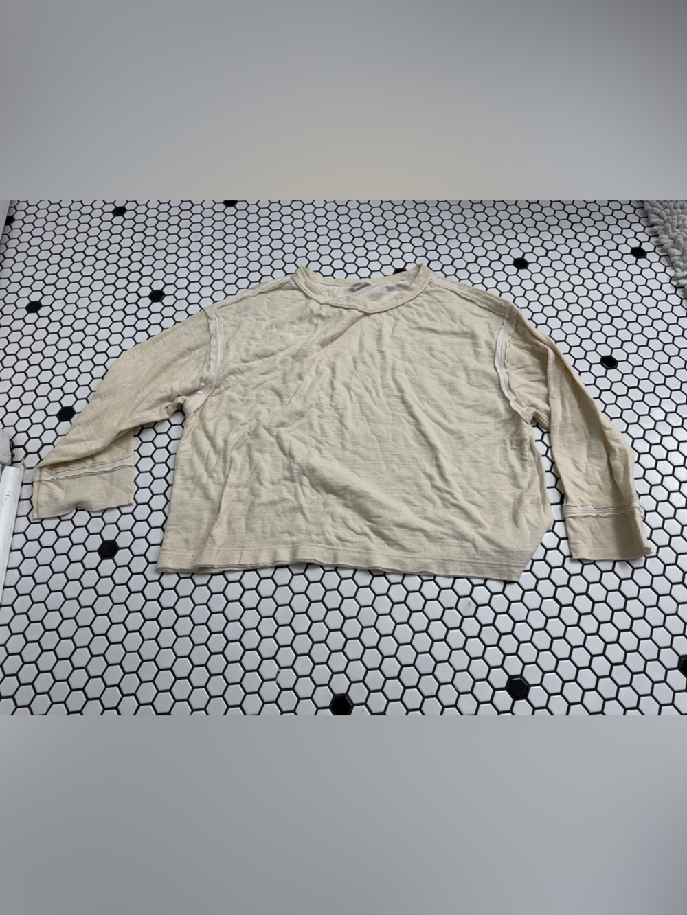 By together Cream Lightweight Crewneck Sweater size medium